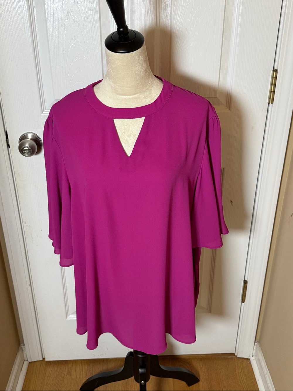Magenta Keyhole Flutter-Sleeve Blouse 22W Stylist Summer